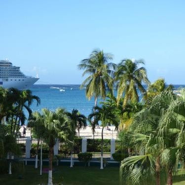 Beach One Bedroom Suite A22
