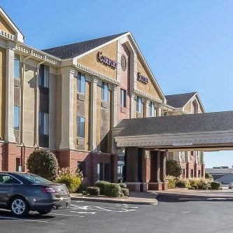 Comfort Suites Saint Charles Thumbnail