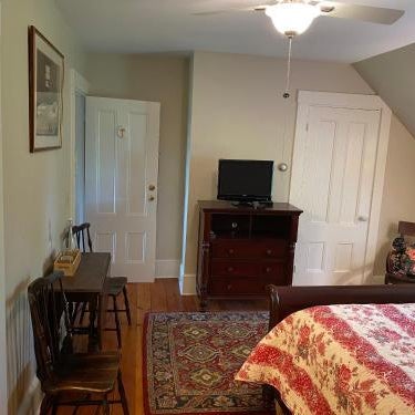 James Place Inn Bed and Breakfast Thumbnail