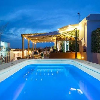 Blanq Carmen Hotel Thumbnail