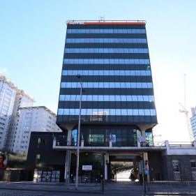 Cardiff Bute Terrace Hotel By Belvilla Thumbnail