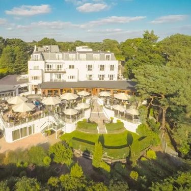 Harbour Heights Hotel