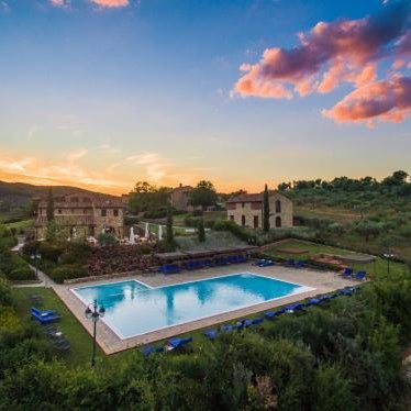 Poggio Cennina Resort & I Borghi della Selvaccia