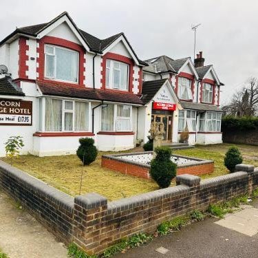 Acorn Lodge Hotel Gatwick & Parking Thumbnail