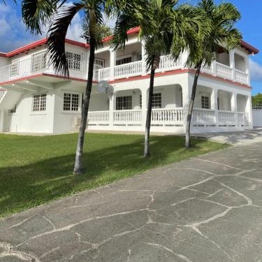 Luxurious One and Two Bedroom Villa Thumbnail
