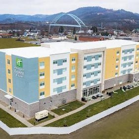Holiday Inn Express And Suites Moundsville By IHG Thumbnail
