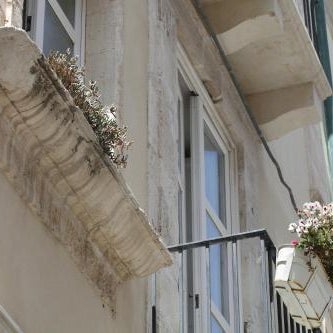 Ortigia Mastrarua rooms by Finderoom