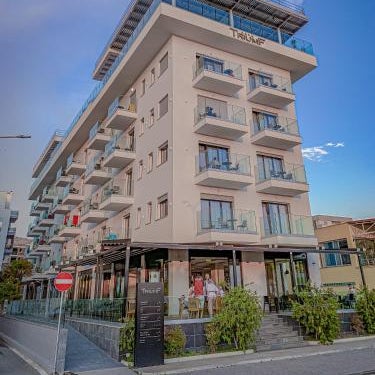 Hotel Triumf Shengjin