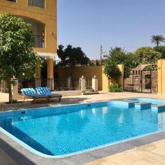Jewel Howard Carter Hotel