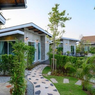 Loftpical Resort Thumbnail