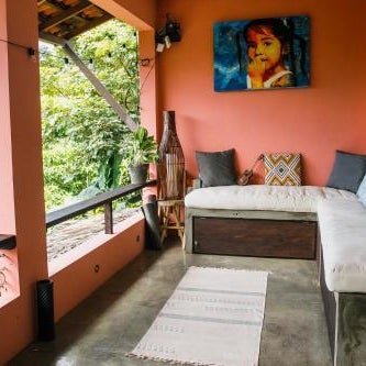 Casa Del Arte - rooms with private and shared bathrooms Thumbnail