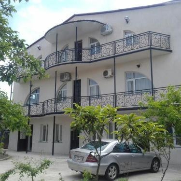 Hotel Hollywood Thumbnail