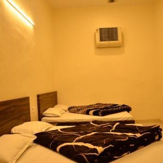 Hotel Bindra Paradise