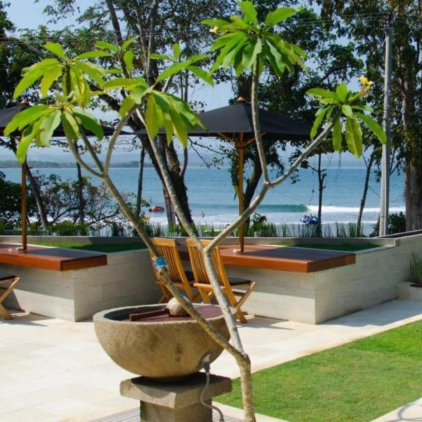 JavaCove Beach Hotel