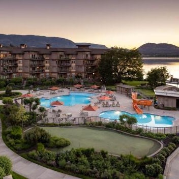 The Cove Lakeside Resort Thumbnail