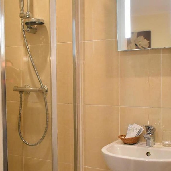 Royal Square Hotel - NEC & Birmingham Airport