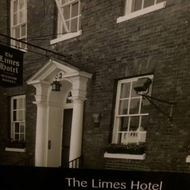 The Limes Bar and Hotel