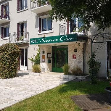 Hôtel Saint Cyr Thumbnail