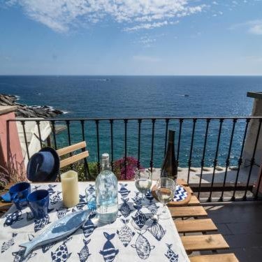 Refilea Sea View Tower Villa