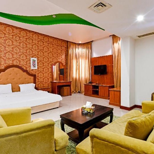 OYO 118 Revira Hotel Thumbnail