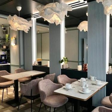 Amadeus Hotel