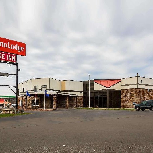 Econo Lodge Waupaca Thumbnail