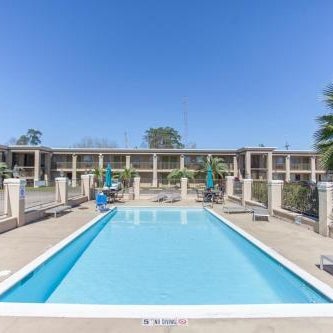 Days Inn by Wyndham Shenandoah Thumbnail