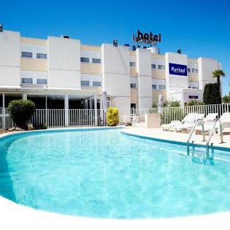 Kyriad Toulon Est Hyeres La Garde
