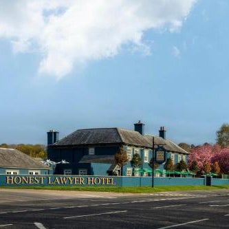 Honest Lawyer Hotel Thumbnail