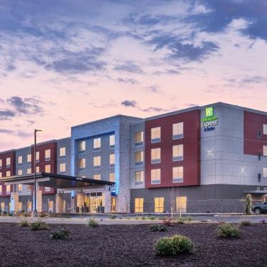 Holiday Inn Express & Suites Salem North-Keizer By IHG Thumbnail