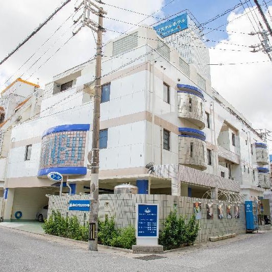 Nami No Ue Crystal Hotel Thumbnail