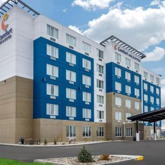 Comfort Inn & Suites Thumbnail
