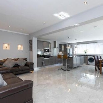 Chestnut House, Beautiful, spacious & comfortable