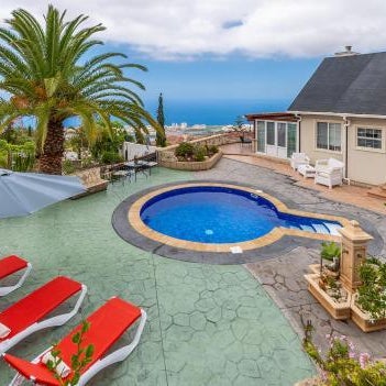 Villa Carlitos by Villas Vista Gomera