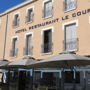 Logis Hôtel Restaurant Le Cours