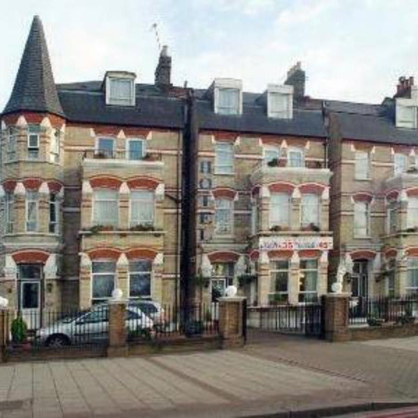 Clapham South Dudley Hotel Thumbnail