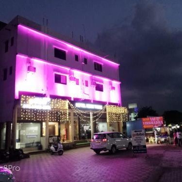 Hotel Neem Tree