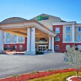 Holiday Inn Express & Suites Thomasville By IHG Thumbnail