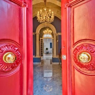 Julina Boutique Living