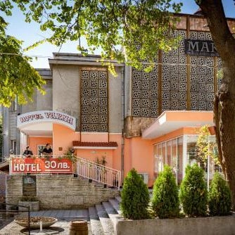 Family Hotel Varna Thumbnail