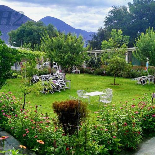 Madina Hotel 2 Thumbnail