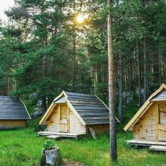 Eco Camp Chalets pod Gorom Thumbnail
