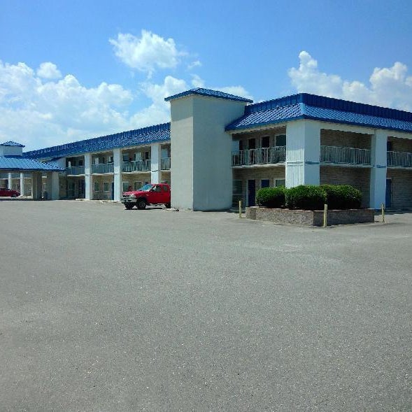 Americas Best Value Inn Kinston Thumbnail