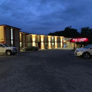 Red Carpet Inn & Suites Ebensburg Thumbnail