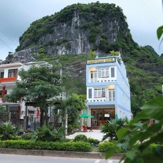 Song Toan Hotel