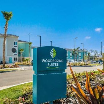 WoodSpring Suites Bradenton Thumbnail