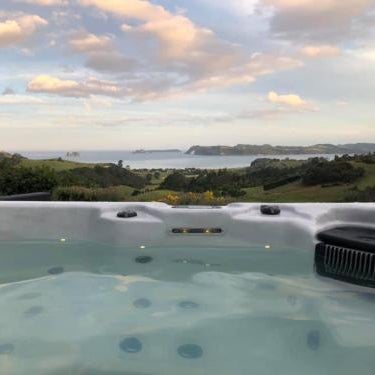 Bayview Valley Lodge Bed & Breakfast