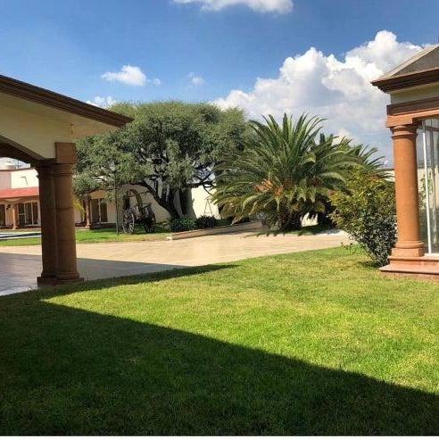 Hotel la finca Thumbnail