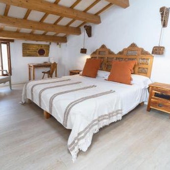 Calma Hotel