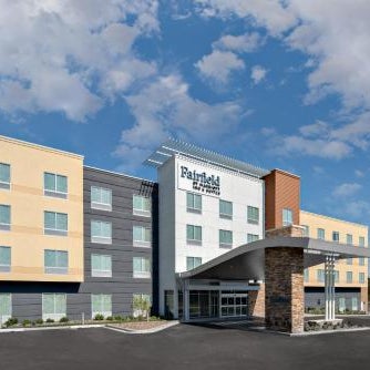 Fairfield Inn & Suites by Marriott Lake Geneva Thumbnail